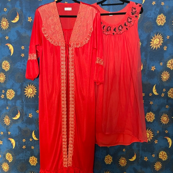 Authentic Vintage red nightwear set - Picture 5 of 11